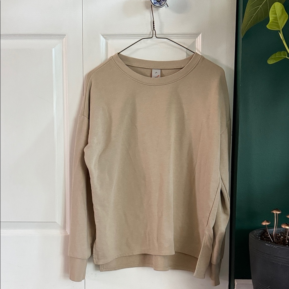 Head Women’s Crewneck, Size Medium